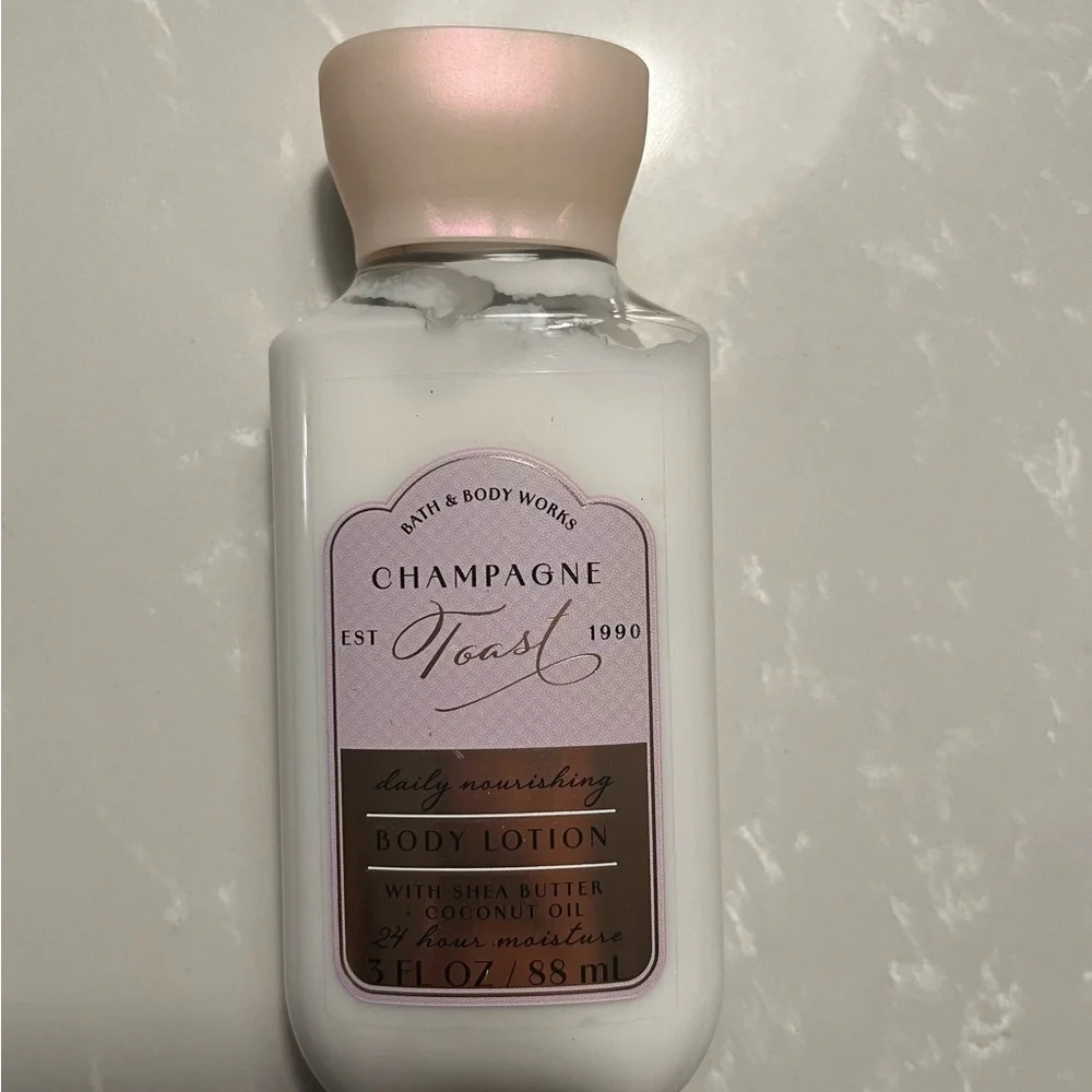 Champagne Toast Travel Lotion